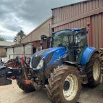 New Holland TRACTEUR T5.120 EC